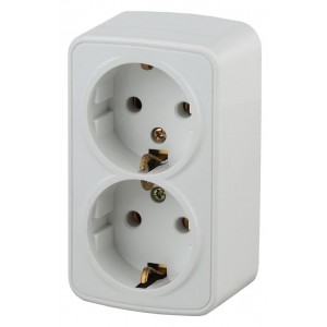 780925306-3-204-01-intro-rozetka-2h2p-e-schuko-16a-250v-ip20-ou-polo-belyj-12-240-2880-300x300