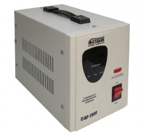 Стабилизатор Powerman AVS-3000 М   стрелочная индикация 