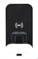 Беcпроводное зарядное устройство Qi Белая ETIKA Legrand 672237