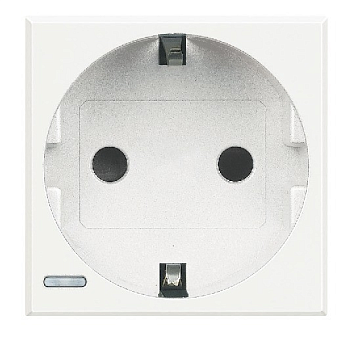 BT Axolute White Розетка с/з защитн. шторками, винт. зажим, возможность индикации  2 мод HD4141