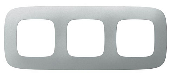 Рамка 3 пост Алюминий Legrand 754393 ALLURE Венгрия