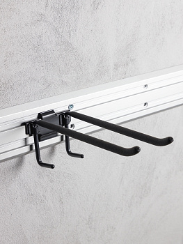 Крюк двойной (Крюк:Сталь,Черный,Покрытие:PEVA,Черный)